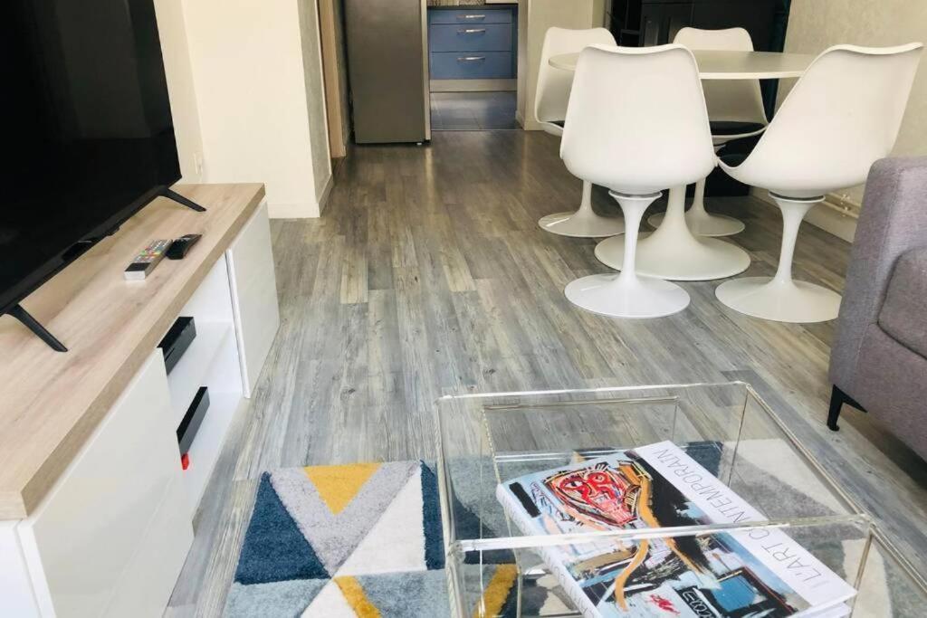 Superbe Appart 2 Lits Style Contemporain Nancy Zewnętrze zdjęcie